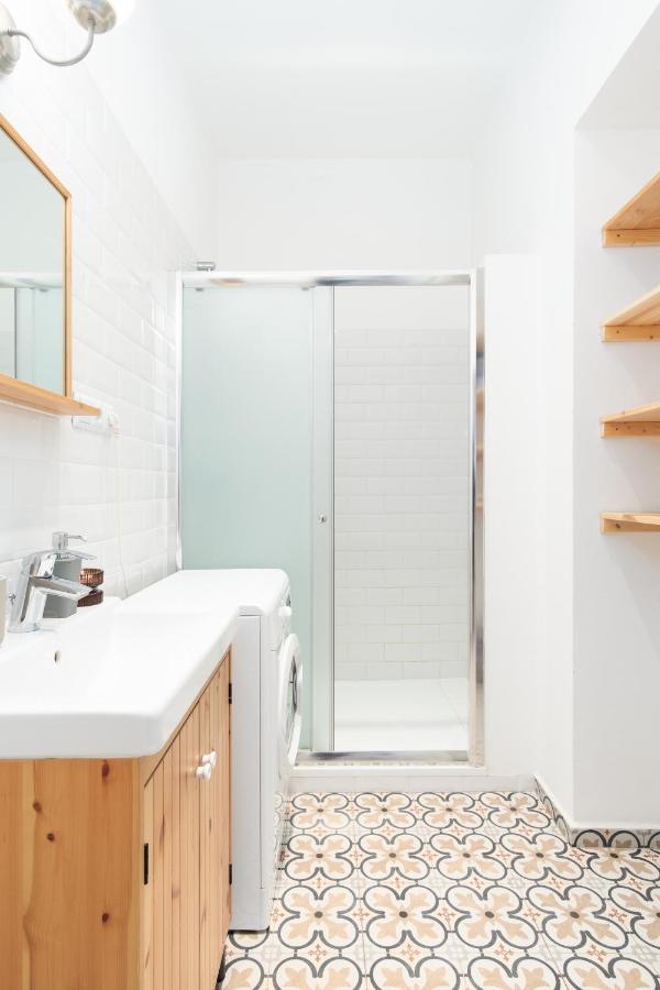 Days - Eclectic In Trendy Area Apartment Prague